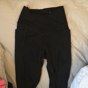 Aerie crossover leggings with pockets